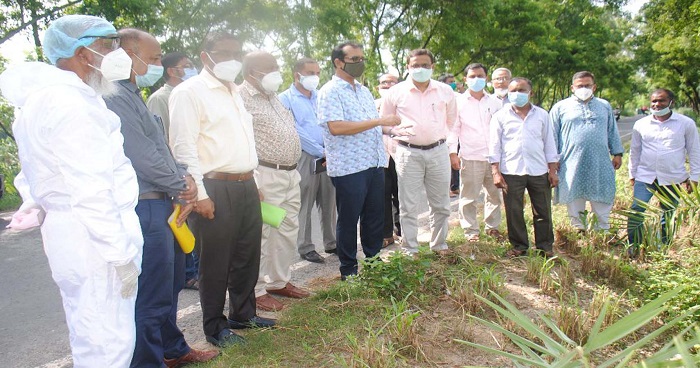 বগুড়ায় বিসিআইসি’র গোডাউন নির্মাণ স্থান পরির্দশন