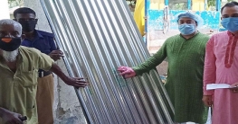 কাহালুতে ঘূর্ণিঝড়ে ক্ষতিগ্রস্তদের ঢেউটিন বিতরণ কাহালুতে ঘূর্ণিঝড়ে ক্ষতিগ্রস্তদের ঢেউটিন বিতরণ