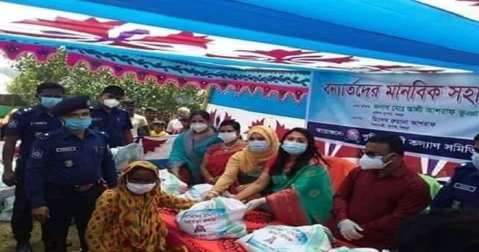 ধুনটে বন্যার্ত দু`শ পরিবারের মাঝে সহায়তা প্রদান করলেন `পুনাক` ধুনটে বন্যার্ত দু`শ পরিবারের মাঝে সহায়তা প্রদান করলেন `পুনাক`