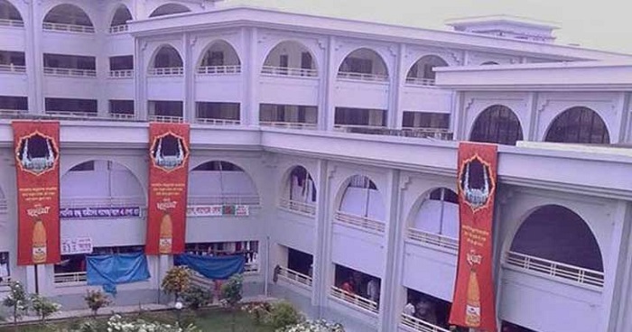 ইতালি ফেরত ১৪৭ বাংলাদেশি হজ ক্যাম্পে কোয়ারেন্টিনে ইতালি ফেরত ১৪৭ বাংলাদেশি হজ ক্যাম্পে কোয়ারেন্টিনে