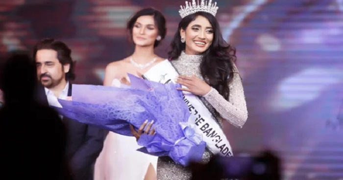 সেরা সুন্দরীর মুকুট জিতলেন মিথিলা সেরা সুন্দরীর মুকুট জিতলেন মিথিলা