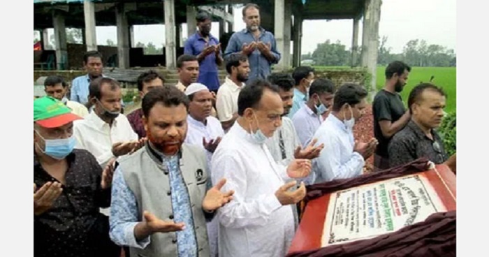 দুপচাঁচিয়ায় বিডিএম উচ্চ বিদ্যালয়ের ভবনের ভিত্তি স্থাপন