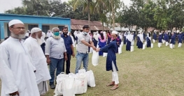 নন্দীগ্রামে আ’লীগ নেতা রানা’র উপহার পেল ১১০ শিক্ষার্থী নন্দীগ্রামে আ’লীগ নেতা রানা’র উপহার পেল ১১০ শিক্ষার্থী