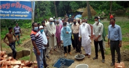 উন্নয়নের ছোঁয়া থেকে উপজেলার এক ইঞ্চি জায়গায়ও বাদ পড়বে না- ছান্নু উন্নয়নের ছোঁয়া থেকে উপজেলার এক ইঞ্চি জায়গায়ও বাদ পড়বে না- ছান্নু