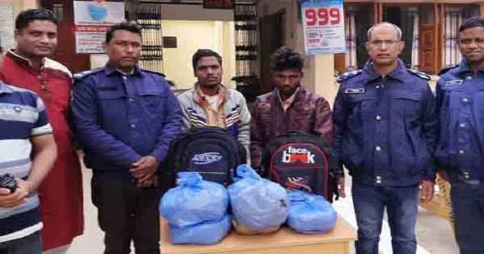 দুপচাঁচিয়ায় চার কেজি গাঁজা উদ্ধার, আটক ২ দুপচাঁচিয়ায় চার কেজি গাঁজা উদ্ধার, আটক ২