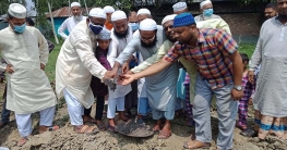 কাহালুর মাস্টারপাড়ায় বাইতুস সানাফ মসজিদের ভিত্তি প্রস্তর স্থাপন কাহালুর মাস্টারপাড়ায় বাইতুস সানাফ মসজিদের ভিত্তি প্রস্তর স্থাপন