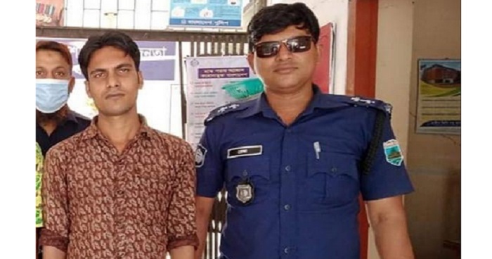 বগুড়ার নন্দীগ্রামে ইয়াবাসহ এক মাদক কারবারি আটক বগুড়ার নন্দীগ্রামে ইয়াবাসহ এক মাদক কারবারি আটক