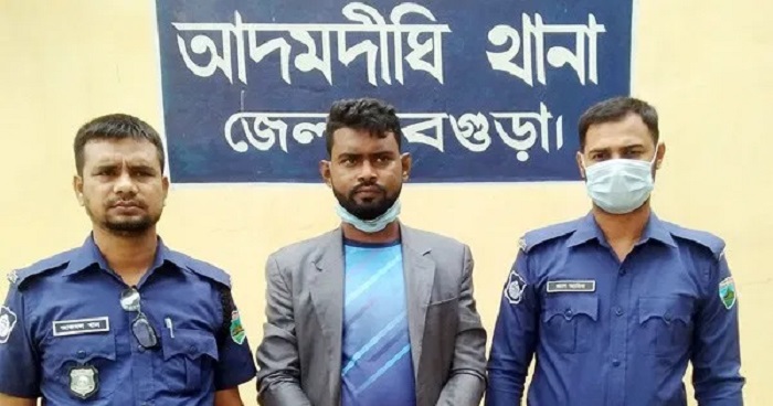 সান্তাহারে ভুয়া ডিবি পুলিশ আটক সান্তাহারে ভুয়া ডিবি পুলিশ আটক