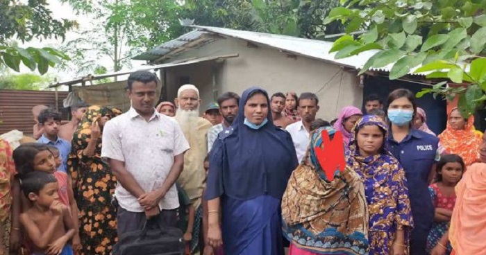 কাহালু থানা পুলিশের হস্তক্ষেপে বাল্য বিবাহ হতে রক্ষা পেলো ছাত্রী কাহালু থানা পুলিশের হস্তক্ষেপে বাল্য বিবাহ হতে রক্ষা পেলো ছাত্রী