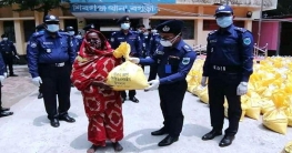 বগুড়ায় পুলিশের উদ্ধার করা চাল পেলো ৫০৫ পরিবার বগুড়ায় পুলিশের উদ্ধার করা চাল পেলো ৫০৫ পরিবার
