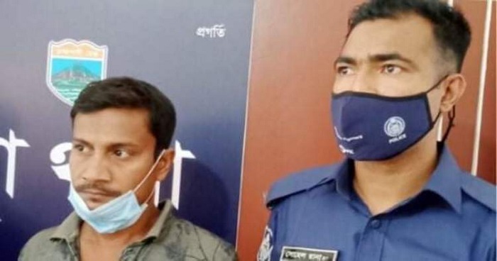 সোনাতলায় র্যাবের অভিযানে ইয়াবাসহ ১জন মাদক ব্যবসায়ী গ্রেফতার সোনাতলায় র্যাবের অভিযানে ইয়াবাসহ ১জন মাদক ব্যবসায়ী গ্রেফতার