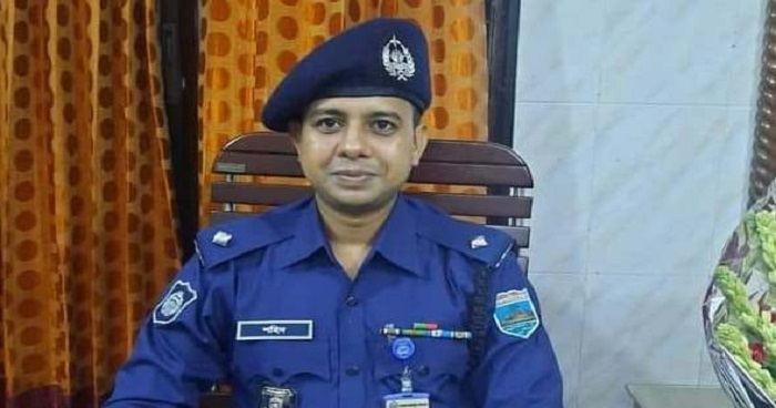 শেরপুর থানায় নতুন ওসি শহিদুল ইসলামের যোগদান শেরপুর থানায় নতুন ওসি শহিদুল ইসলামের যোগদান