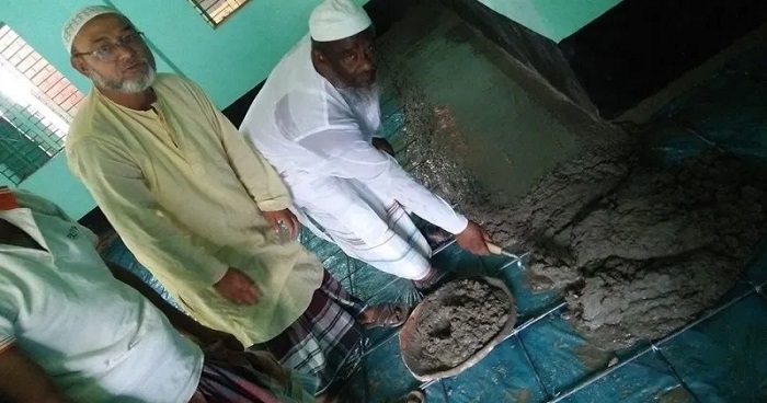 কাহালু সাব-রেজিষ্ট্রি মসজিদের মেঝে ঢালাই কাজের উদ্বোধন