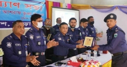 গাবতলীতে ব্যাংক ডাকাতির চেষ্টা উৎঘাটনে আনোয়ারকে সম্মাননা প্রদান গাবতলীতে ব্যাংক ডাকাতির চেষ্টা উৎঘাটনে আনোয়ারকে সম্মাননা প্রদান