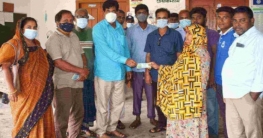 প্রধানমন্ত্রী প্রদত্ত গাবতলীতে দুঃস্থ পরিবারের মাঝে নগদঅর্থ বিতরণ প্রধানমন্ত্রী প্রদত্ত গাবতলীতে দুঃস্থ পরিবারের মাঝে নগদঅর্থ বিতরণ