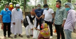 শাজাহানপুরে কর্মহীন মানুষের মাঝে খাদ্য সামগ্রী বিতরণ অব্যাহত শাজাহানপুরে কর্মহীন মানুষের মাঝে খাদ্য সামগ্রী বিতরণ অব্যাহত