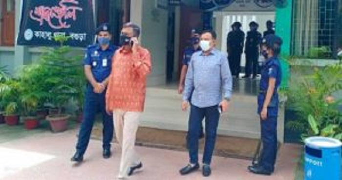 কাহালু থানা পরিদর্শন করলেন ডিআইজি আব্দুল বাতেন কাহালু থানা পরিদর্শন করলেন ডিআইজি আব্দুল বাতেন