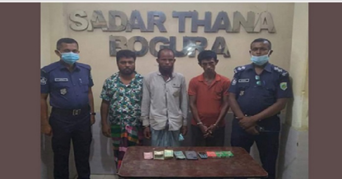 বগুড়া সদর থেকে তিন জন জুয়াড়ি গ্রেফতার বগুড়া সদর থেকে তিন জন জুয়াড়ি গ্রেফতার
