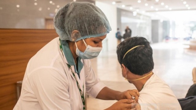 দক্ষিণ এশিয়ায় করোনা সামলে ঘুরে দাঁড়ানোর শীর্ষে বাংলাদেশ দক্ষিণ এশিয়ায় করোনা সামলে ঘুরে দাঁড়ানোর শীর্ষে বাংলাদেশ