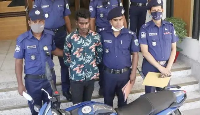 বগুড়ায় নৃশংস হত্যাকান্ড,নেপথ্যে মোটরসাইকেল ছিনতাইয়ের রহস্য উদঘাটন