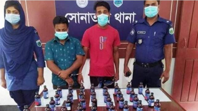 বগুড়ার সোনাতলায় ৩৫ বোতল ফেন্সিডিলসহ ২ মাদক ব্যবসায়ী গ্রেফতার