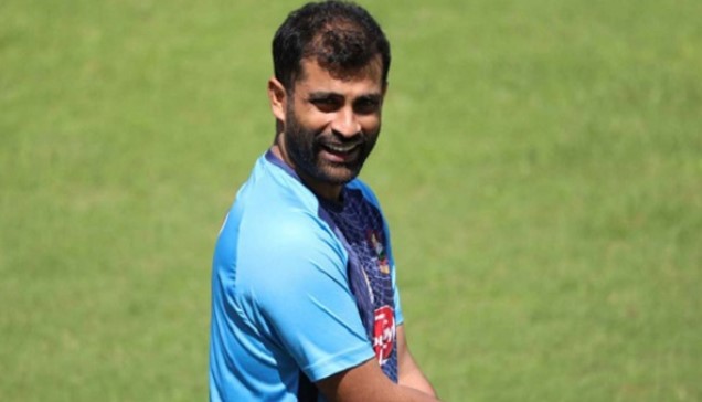 ইপিএলে খেলতে দেশ ছাড়লেন তামিম ইপিএলে খেলতে দেশ ছাড়লেন তামিম