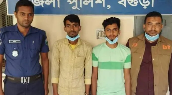 বগুড়া ডিবির মাদক বিরোধী অভিযানে ইয়াবাসহ মাদক ব্যবসায়ী গ্রেফতার বগুড়া ডিবির মাদক বিরোধী অভিযানে ইয়াবাসহ মাদক ব্যবসায়ী গ্রেফতার