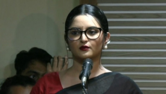 কারামুক্তির পর প্রথম সংবাদ সম্মেলনে যা বললেন পরীমনি কারামুক্তির পর প্রথম সংবাদ সম্মেলনে যা বললেন পরীমনি