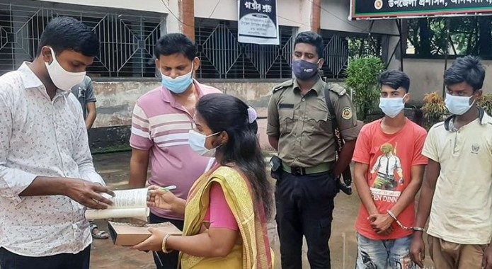 আদমদীঘিতে দুই গাঁজা বিক্রেতা ও সেবনকারির জেল জরিমানা