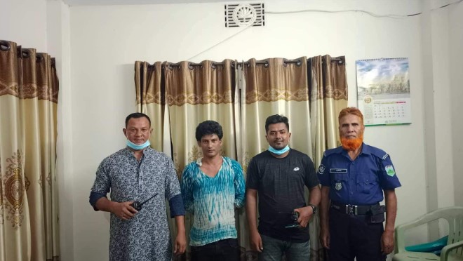 সান্তাহারে হেরোইনসহ মাদক ব্যবসায়ী গ্রেফতার সান্তাহারে হেরোইনসহ মাদক ব্যবসায়ী গ্রেফতার
