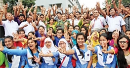 রাজশাহী শিক্ষাবোর্ডে এসএসসিতে বোর্ড সেরা বগুড়া রাজশাহী শিক্ষাবোর্ডে এসএসসিতে বোর্ড সেরা বগুড়া