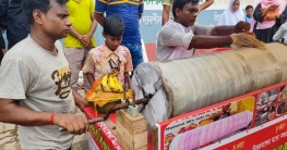 বগুড়ার নবাববাড়ি রোডে ‘রোলার কোস্টার আইসক্রিম’ বগুড়ার নবাববাড়ি রোডে ‘রোলার কোস্টার আইসক্রিম’