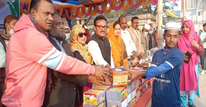 নন্দীগ্রামে জাতীয় শীতকালীন খেলাধুলা ও পুরস্কার বিতরণ অনুষ্ঠিত