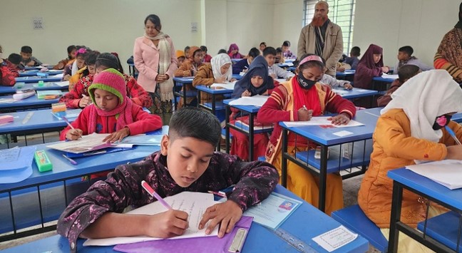 বগুড়ার শিবগঞ্জে সরকারি প্রাথমিক বৃত্তি পরীক্ষা অনুষ্ঠিত