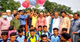 দুপচাঁচিয়ায় বঙ্গবন্ধু জাতীয় গোল্ডকাপ ফুটবল টুর্ণামেন্টের উদ্বোধন দুপচাঁচিয়ায় বঙ্গবন্ধু জাতীয় গোল্ডকাপ ফুটবল টুর্ণামেন্টের উদ্বোধন