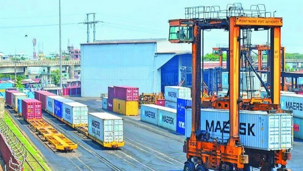 যুক্তরাষ্ট্রে গেছে ৪৫ কোটি টাকার সুরক্ষা সামগ্রী যুক্তরাষ্ট্রে গেছে ৪৫ কোটি টাকার সুরক্ষা সামগ্রী
