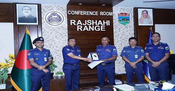 রাজশাহী রেঞ্জে শ্রেষ্ঠ ইউনিট বগুড়া জেলা পুলিশ রাজশাহী রেঞ্জে শ্রেষ্ঠ ইউনিট বগুড়া জেলা পুলিশ