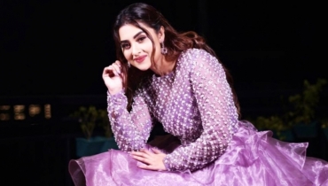 শাকিব ‘ভুয়া গুজব’ সিনেমার পরিচালক: বুবলী