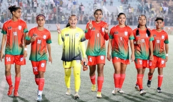 সিঙ্গাপুরের জালে ৮ গোলে বাংলাদেশের দাপুটে জয়