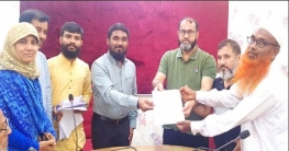 বগুড়ার গাবতলীতে চাল ও ঢেউটিন বিতরণ বগুড়ার গাবতলীতে চাল ও ঢেউটিন বিতরণ