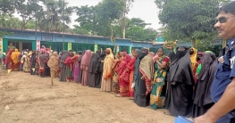 বগুড়ায় তালোড়া পৌর নির্বাচনে ভোটারদের ব্যাপক উপস্থিতি