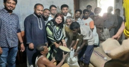সান্তাহারে ভিজিএফ এর চাল বিতরণ সান্তাহারে ভিজিএফ এর চাল বিতরণ