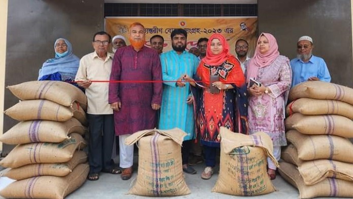 শাজাহানপুরে অভ্যন্তরীণ বোরো ধান-চাল সংগ্রহের উদ্বোধন