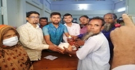 বগুড়ার শাজাহানপুরে টিসিবির পণ্য বিতরণের উদ্বোধন