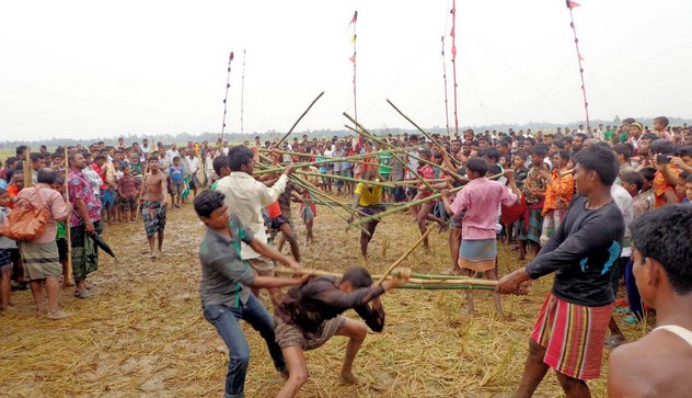 বগুড়ার শেরপুরে ‘জামাইবরণ’ কেল্লাপোশী মেলা শুরু