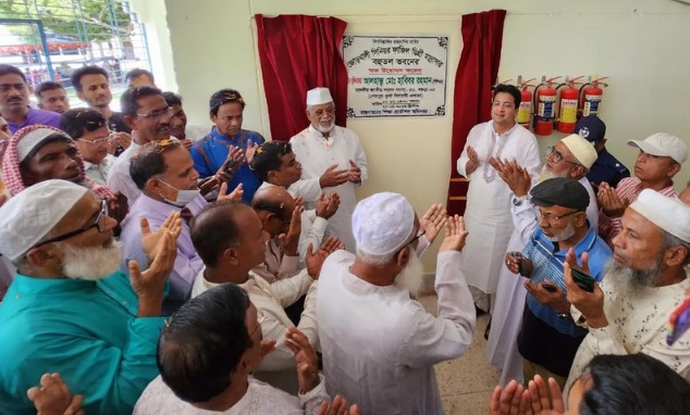 ধুনটে মাদ্রাসার নবনির্মিত বহুতল ভবনের উদ্বোধনে এমপি হাবিবর