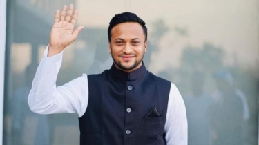 মনোনয়ন পেয়েই দুঃসংবাদ পেলেন সাকিব