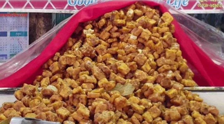বগুড়ার মহাস্থানগড়ের ঐতিহ্যবাহি খাবার কটকটি বগুড়ার মহাস্থানগড়ের ঐতিহ্যবাহি খাবার কটকটি