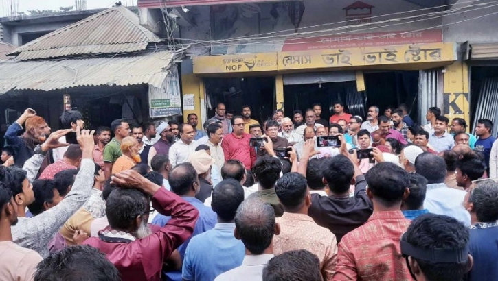 ধুনটে তফসিলকে স্বাগত জানিয়ে আ.লীগের আনন্দ মিছিল ধুনটে তফসিলকে স্বাগত জানিয়ে আ.লীগের আনন্দ মিছিল