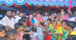 শাজাহানপুরে বঙ্গবন্ধু ও বঙ্গমাতা গোল্ডকাপ টুর্নামেন্ট অনুষ্ঠিত
